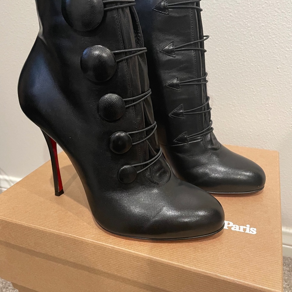 Christian Louboutin black leather boot